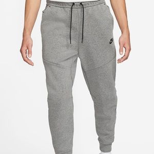 Nike Tech Fleece Sweatpants!